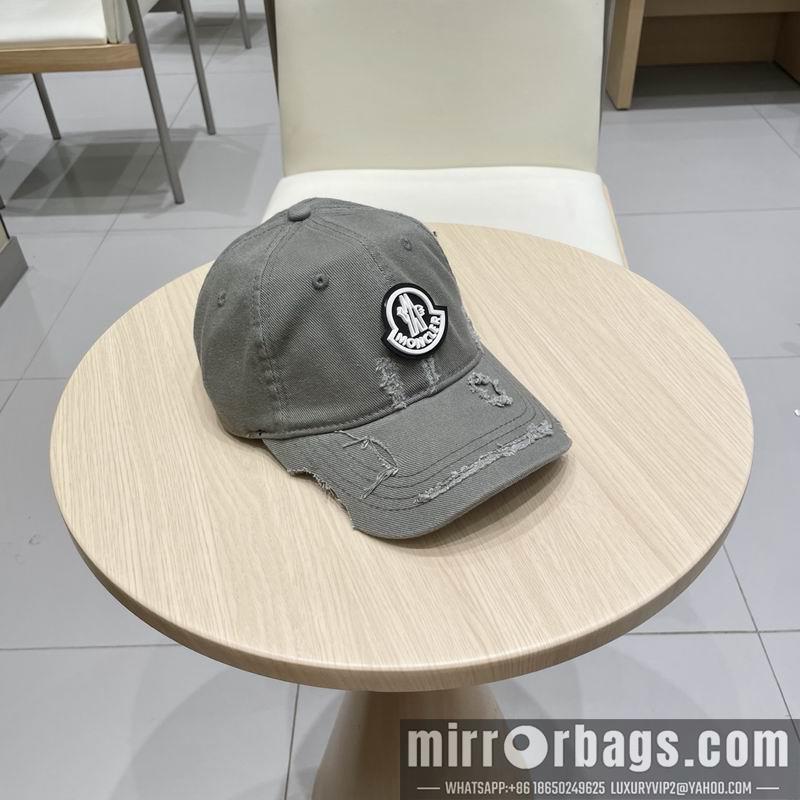 Moncler Hat 021004
