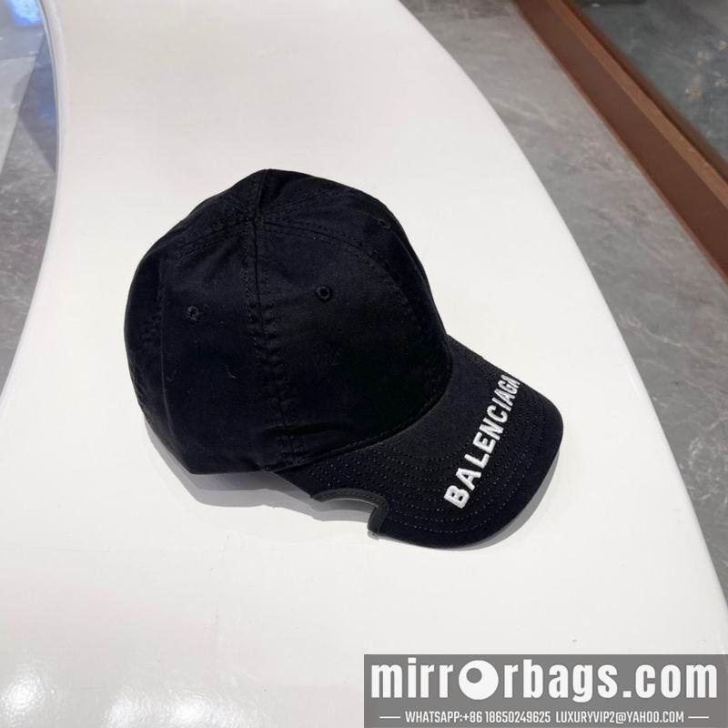 Balenciaga Hat 082602