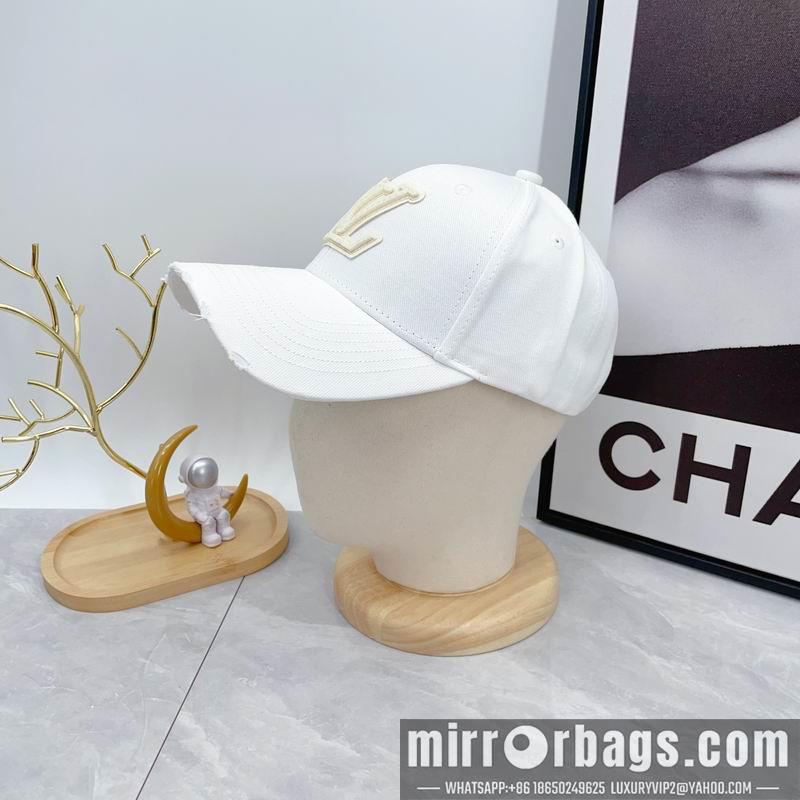 LV Hat dx158