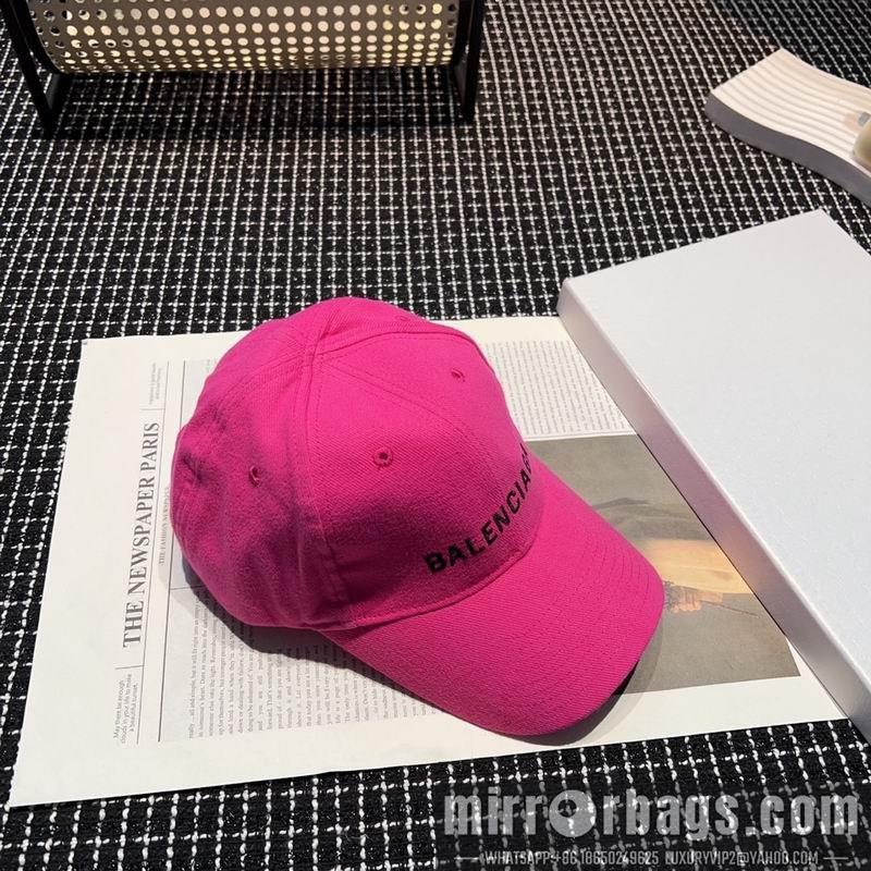 Balenciaga Hat dx10