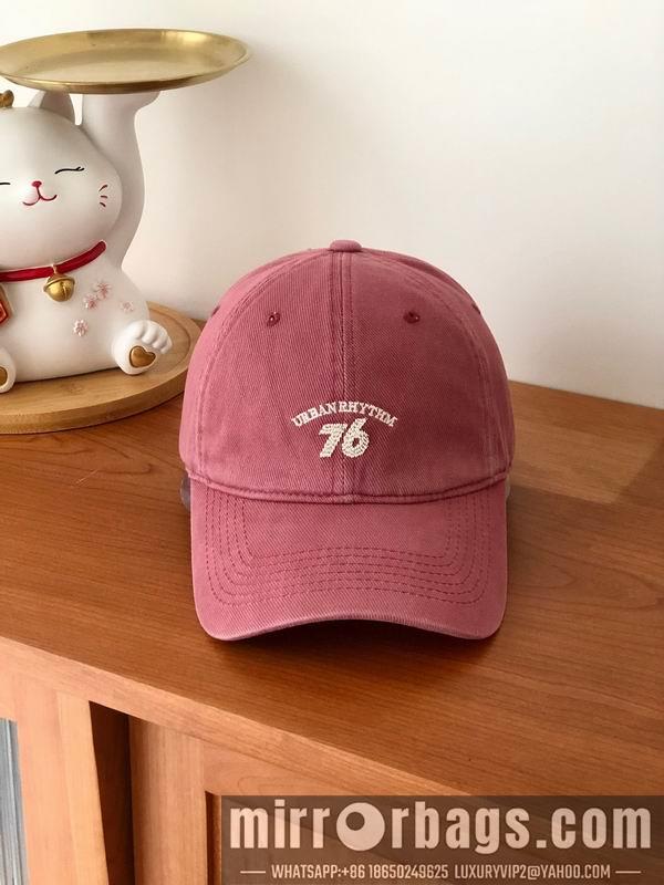 Other Hat 082601