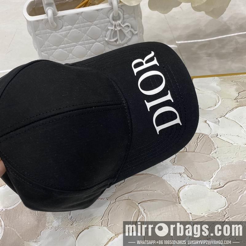 Dior Hat dx49