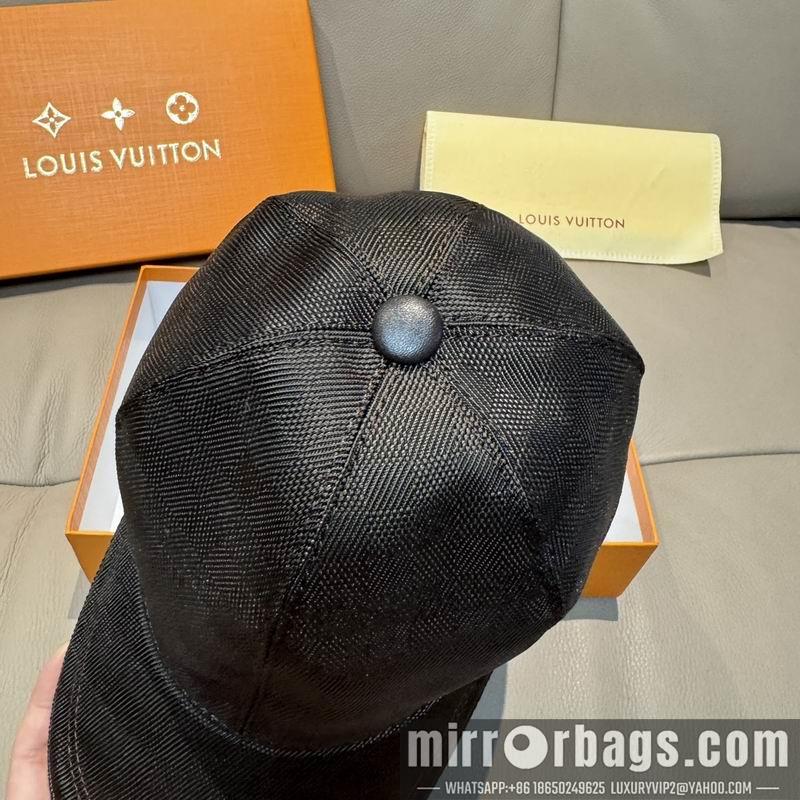 LV Hat 101801