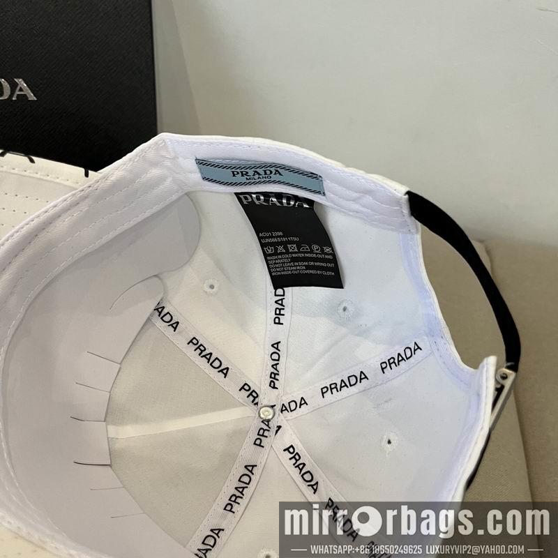 Prada Hat dx25