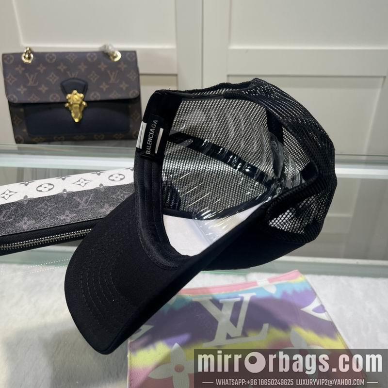 Balenciaga Hat dx83
