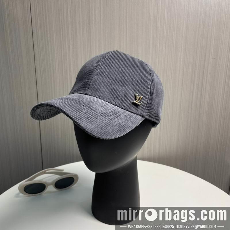 LV Hat dx113
