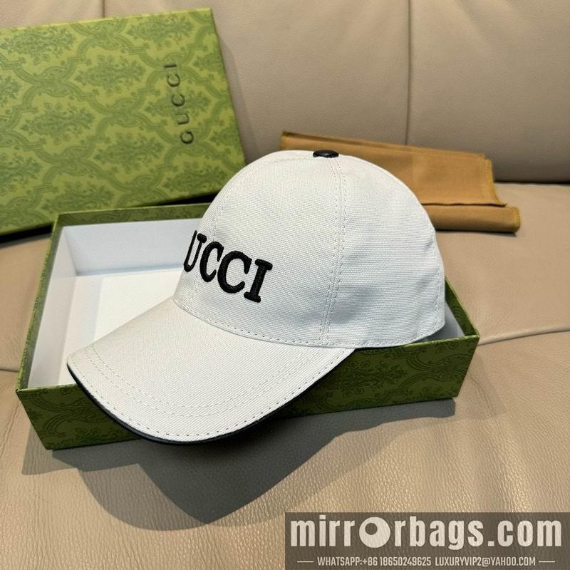 Gucci Hat dx17