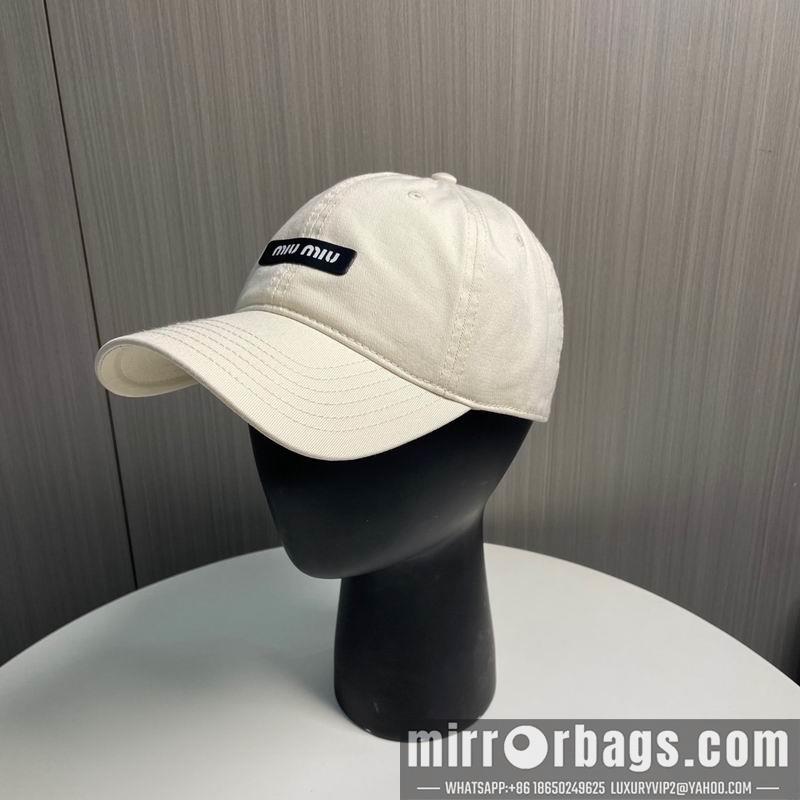 Miumiu Hat 030966