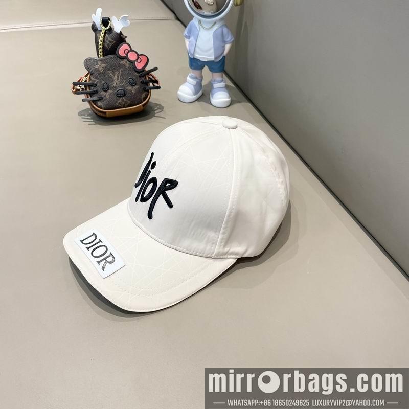 Dior Hat 072801
