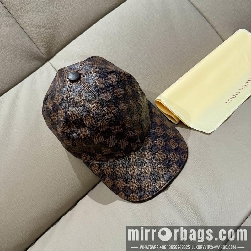 LV Hat 091403