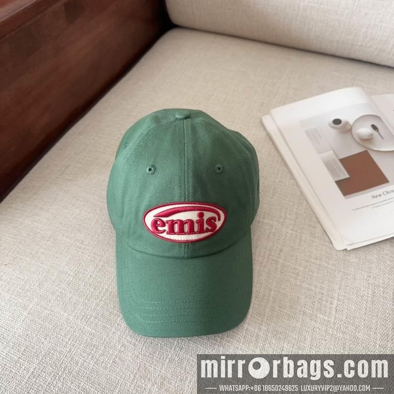 Emis Hat dx01