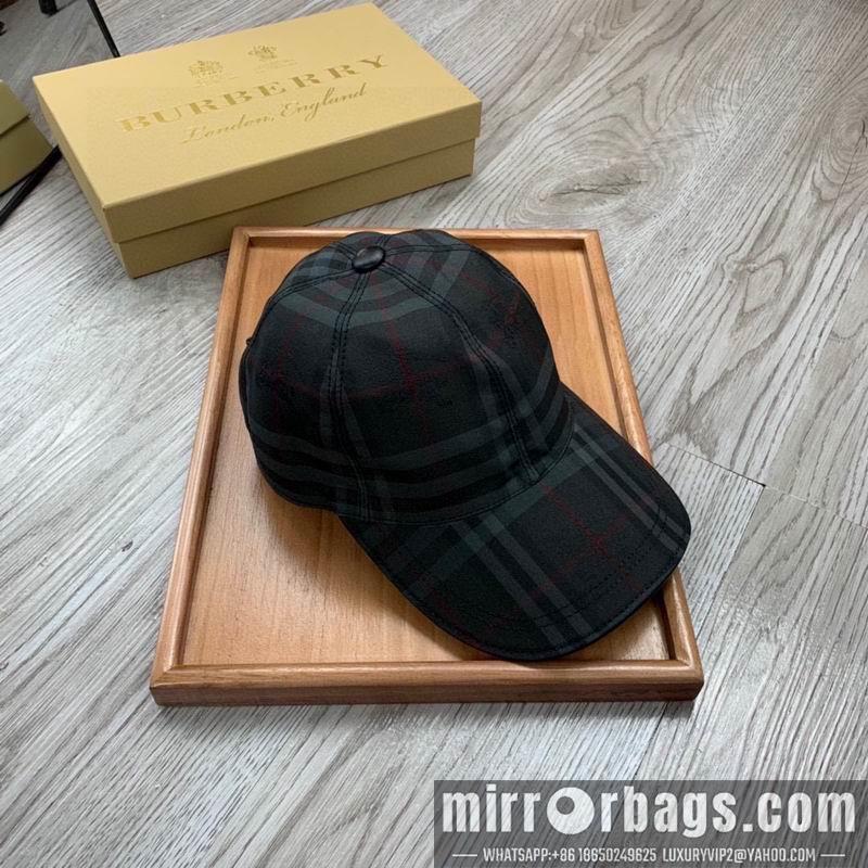 Burberry Hat32