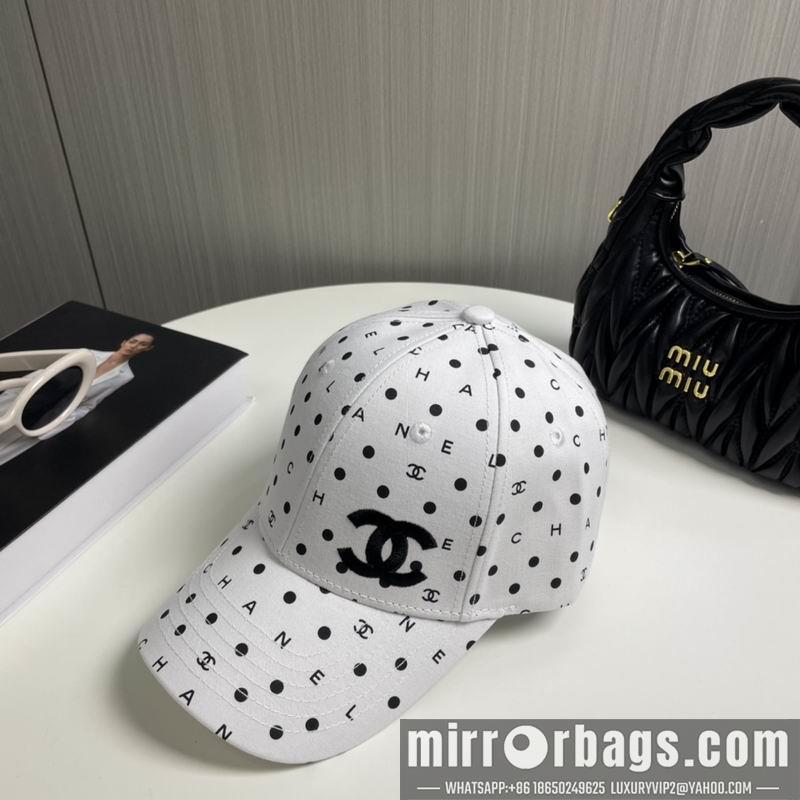Chanel Hat dx37