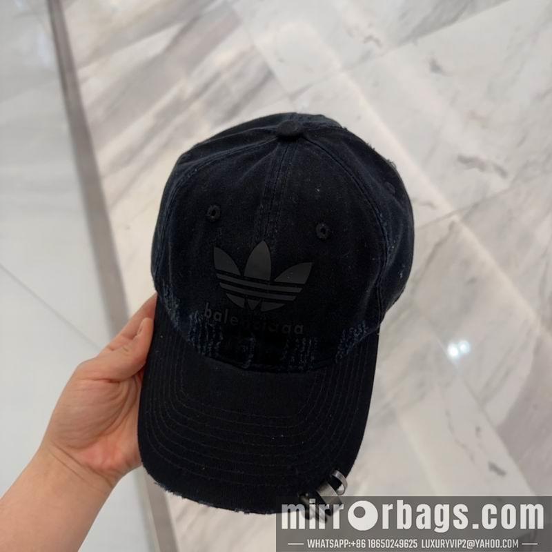 Balenciaga Hat dx78