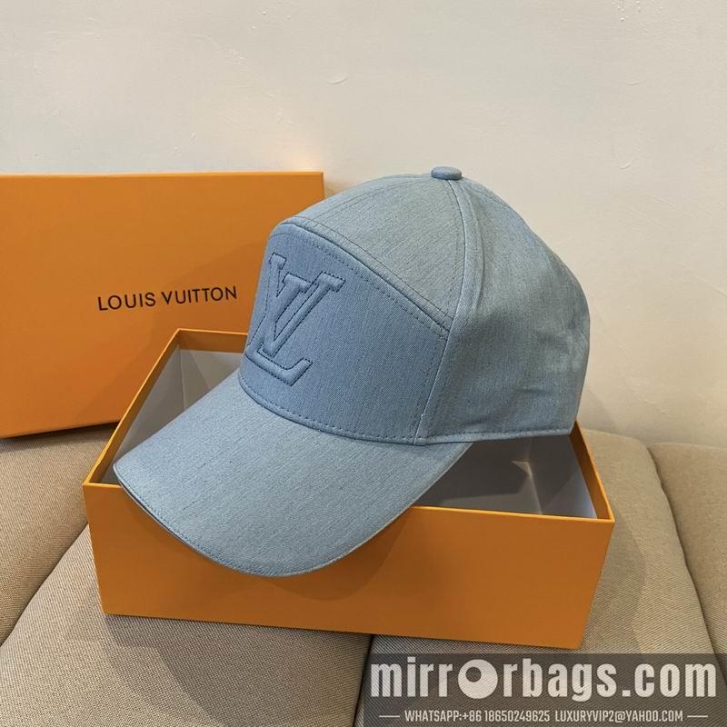 LV Hat dx32