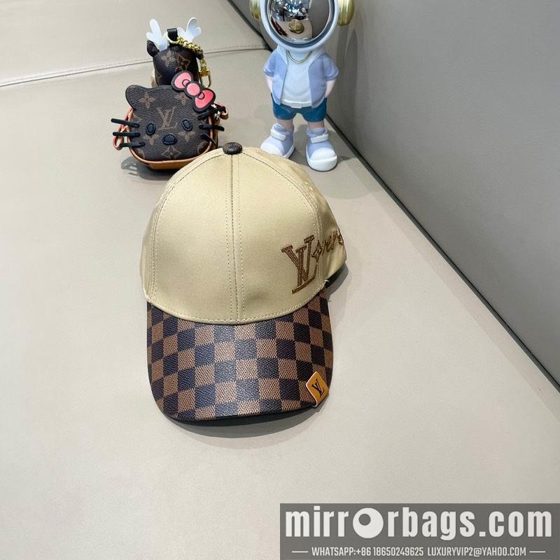 LV Hat 081803