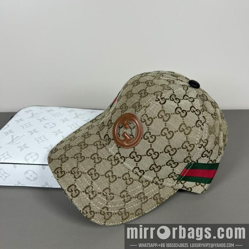 Gucci Hat dx31