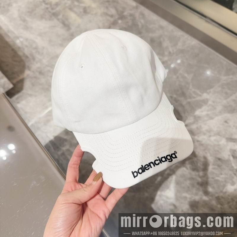 Balenciaga Hat dx55