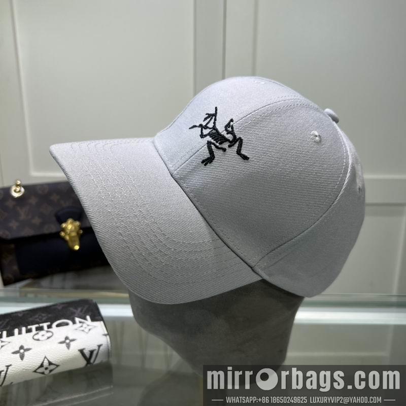 Arcteryx Hat dx13