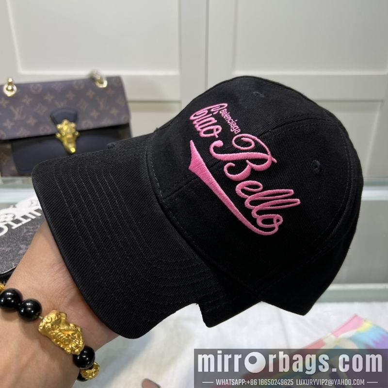Balenciaga Hat dx117