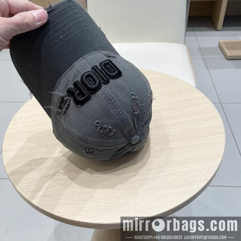 Dior Hat 040201