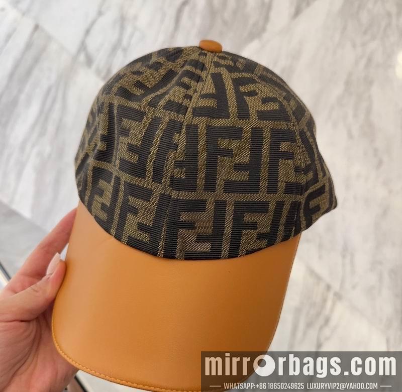 Fendi Hat dx71