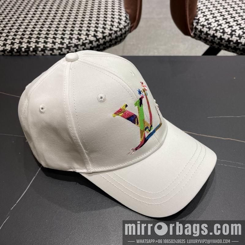 LV Hat 030916
