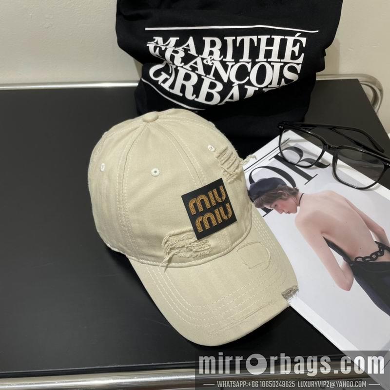 MiuMiu Hat dx29