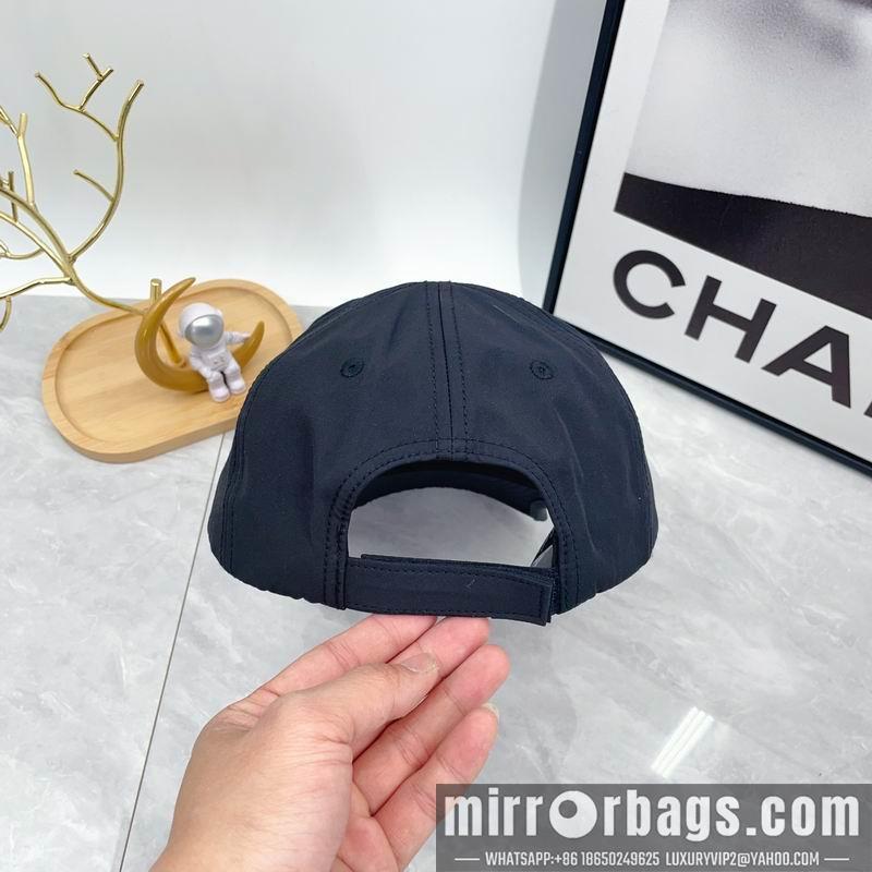 Balenciaga Hat dx56
