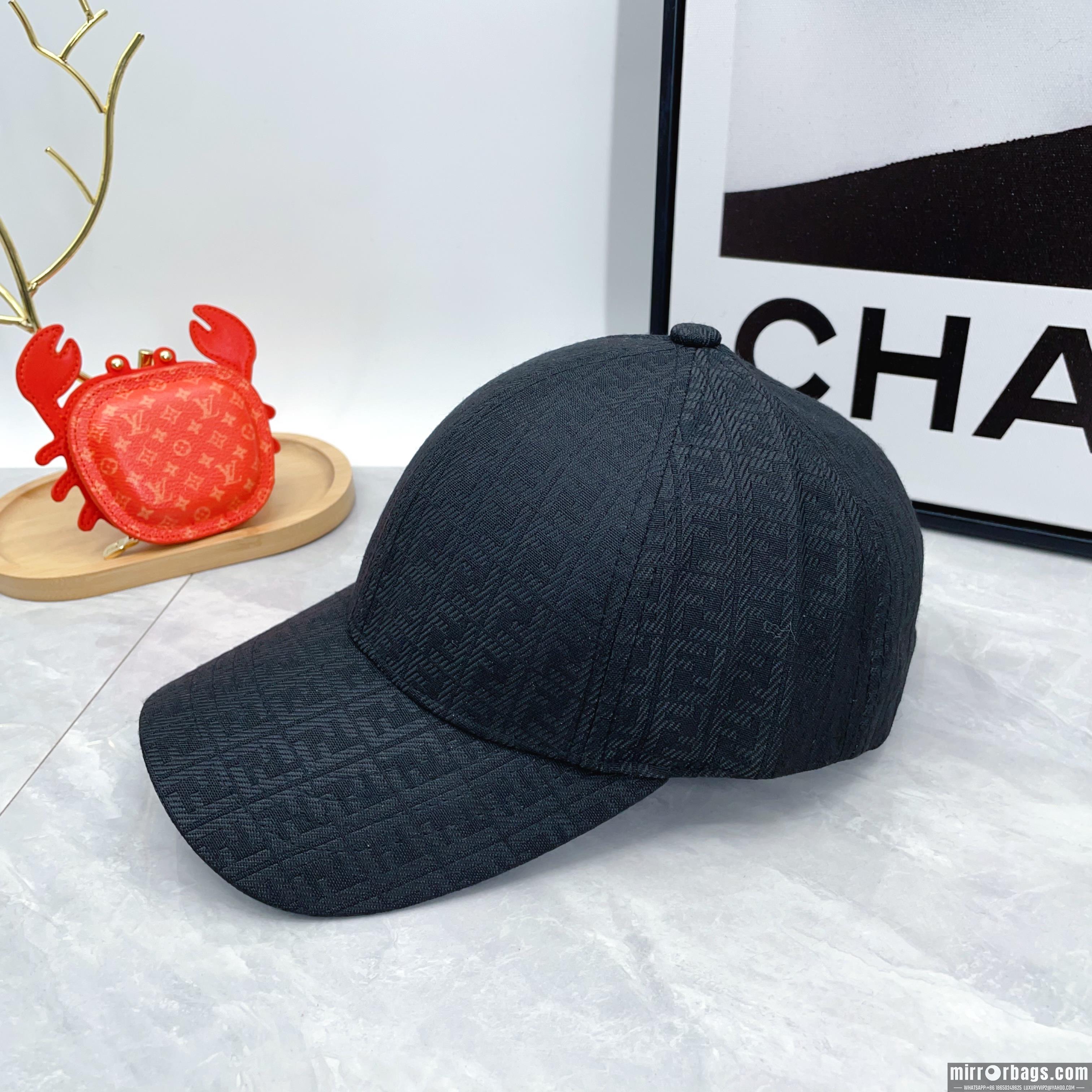 Fendi Hat dx64