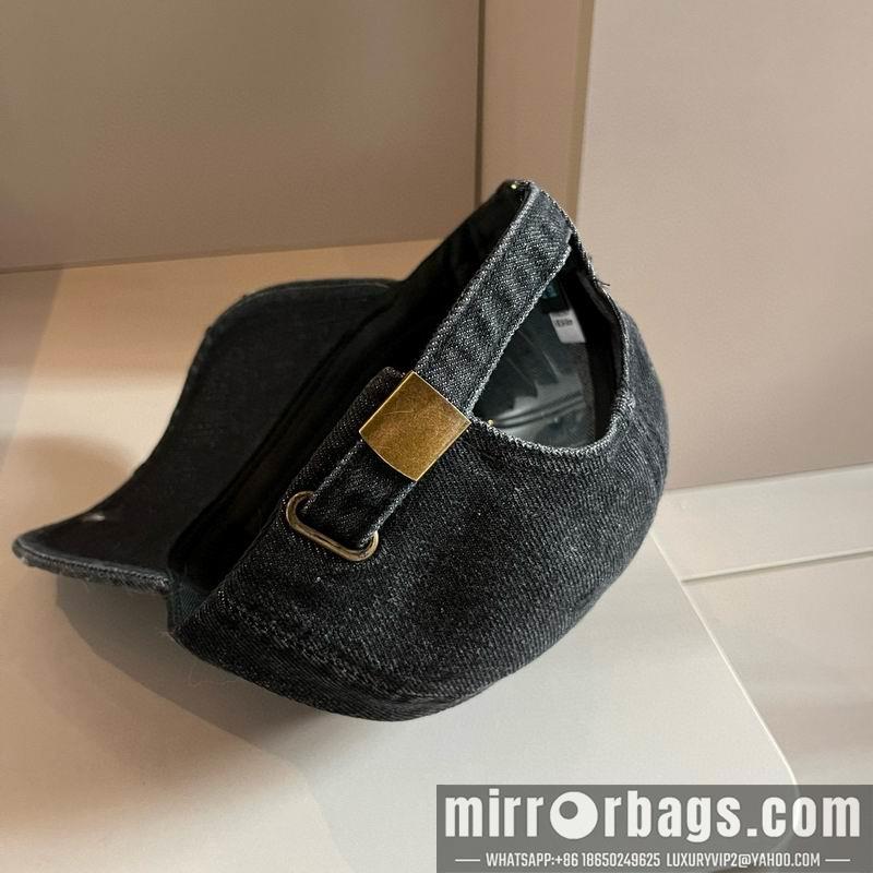 Prada Hat dx10