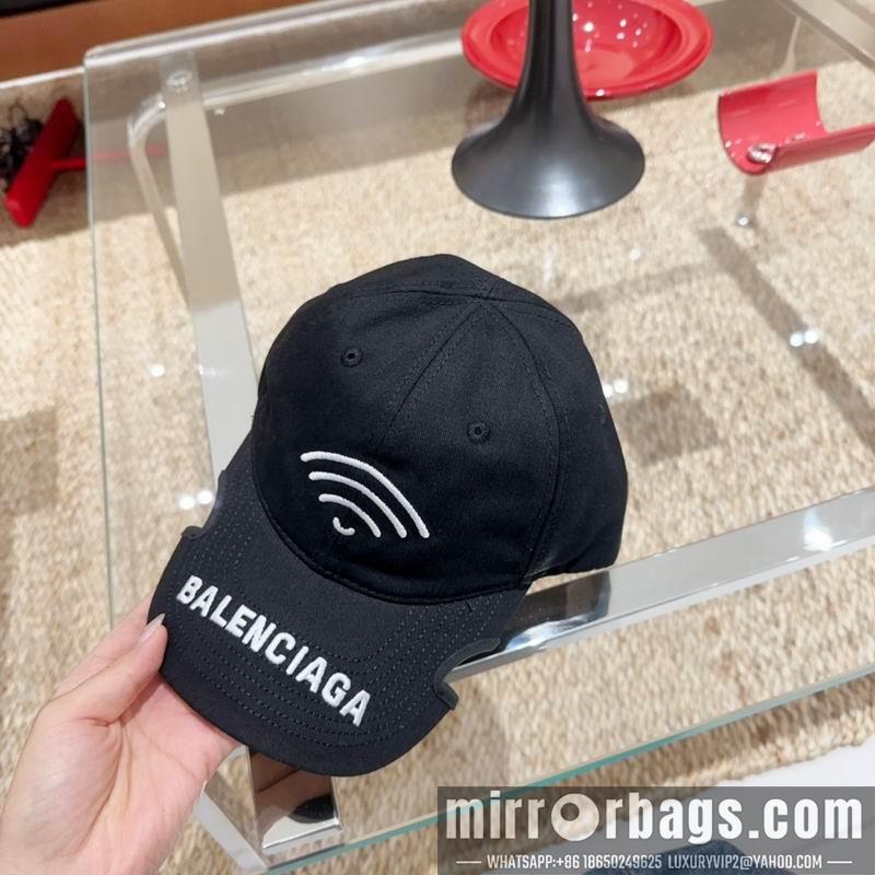 Balenciaga Hat 081402