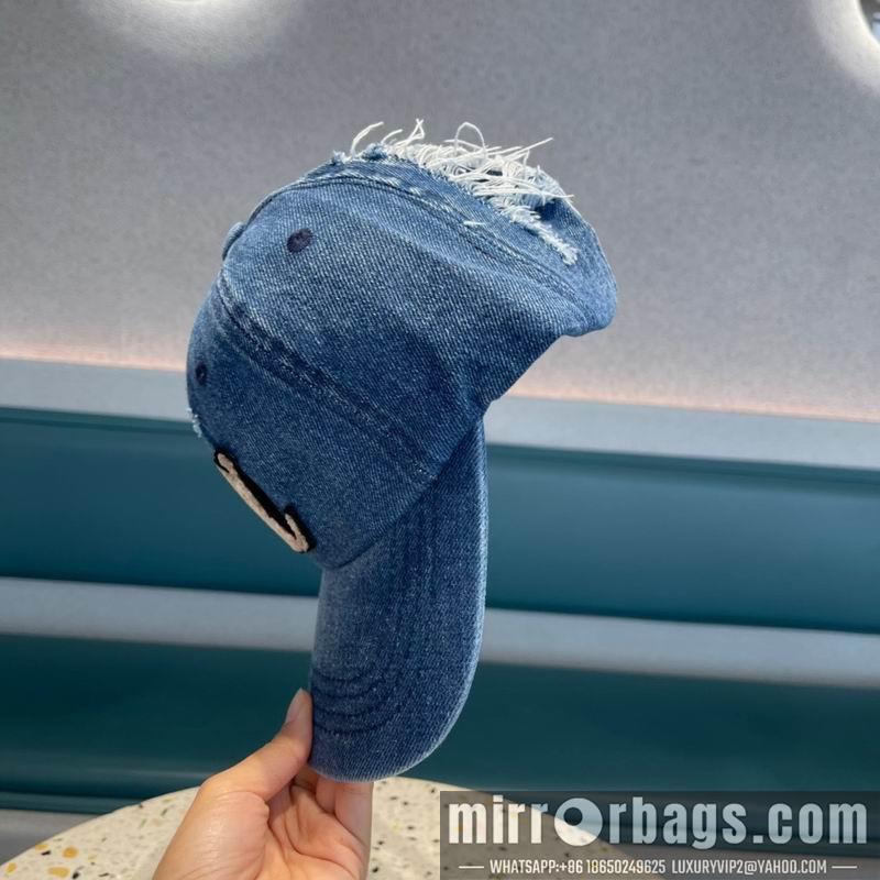LV Hat 072207