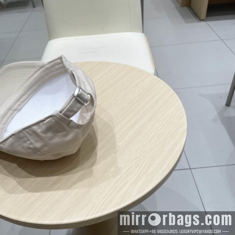Gucci Hat 041401