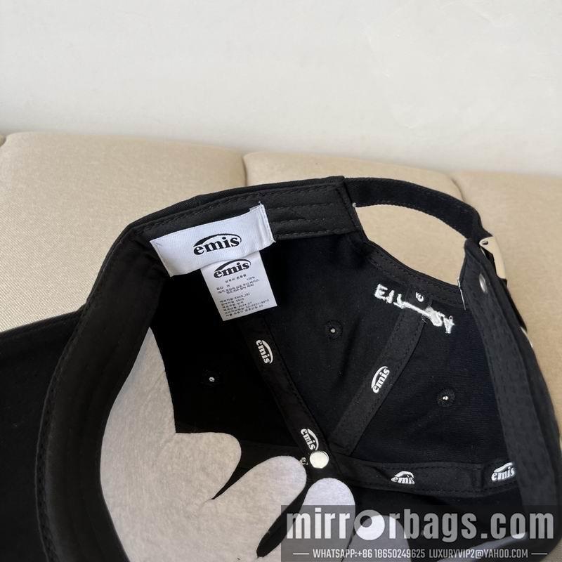 Emis Hat dx07