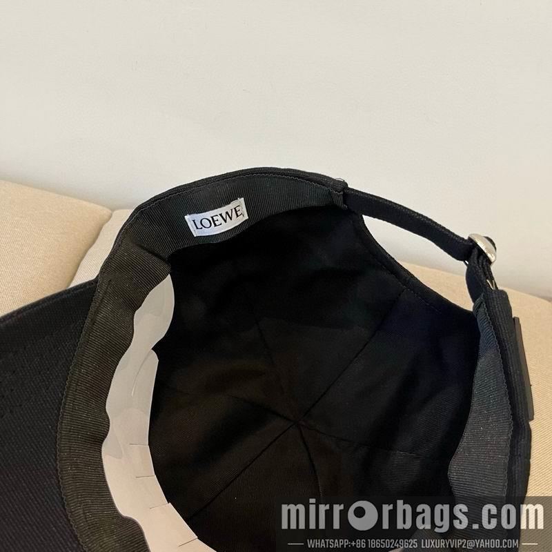 Loewe Hat dx51