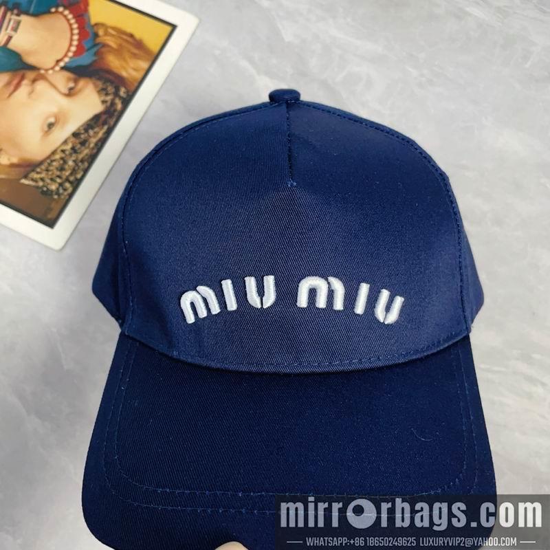 Miumiu Hat dx45