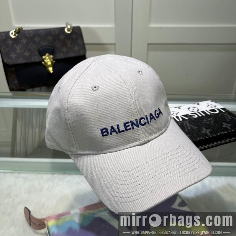 Balenciaga Hat dx43