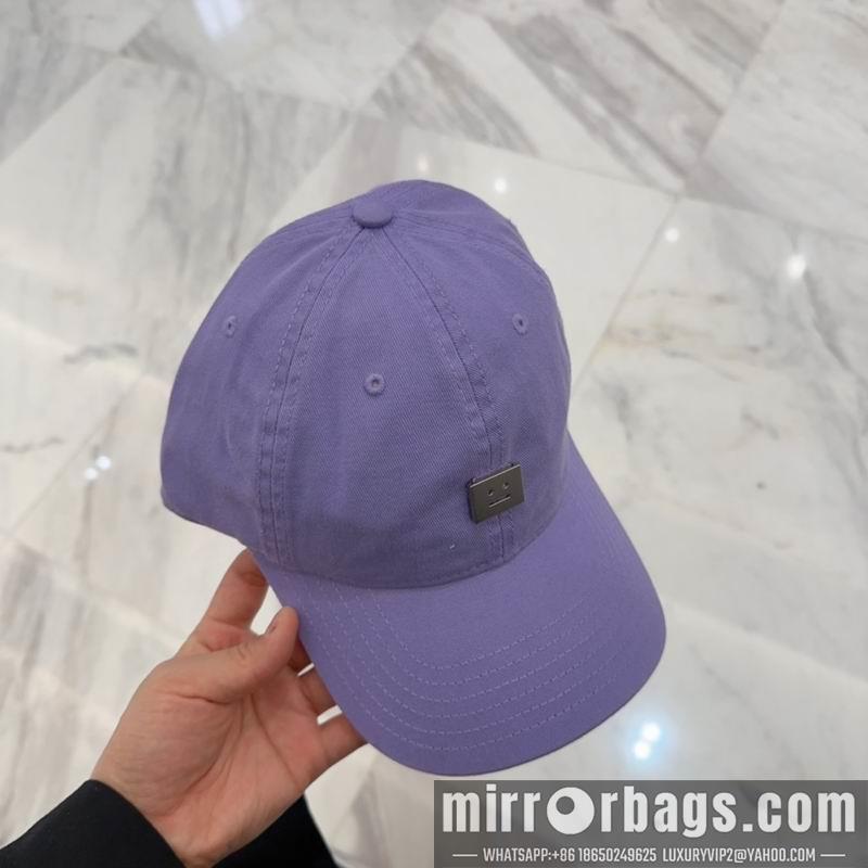 Acne Hat dx20