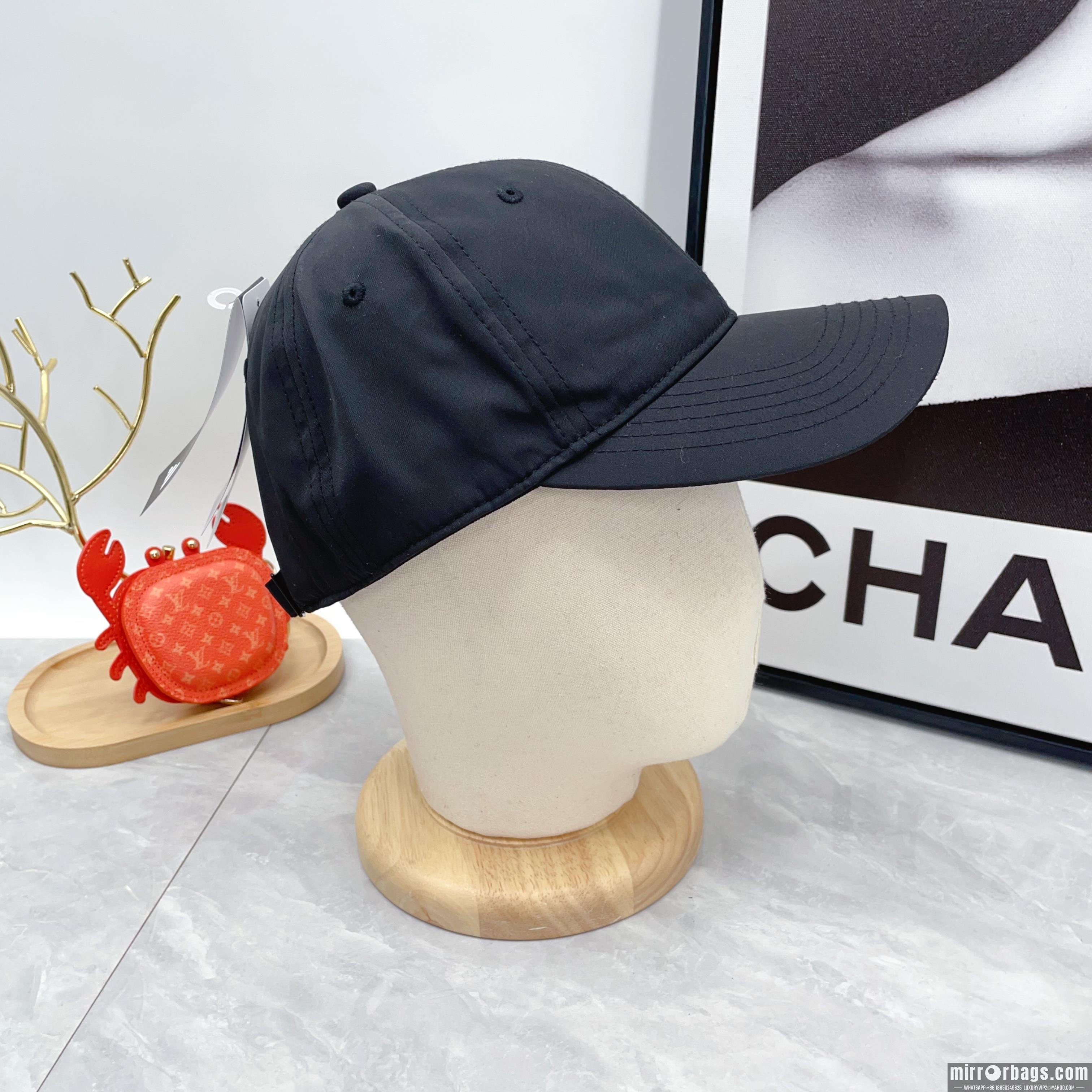Adidas Hat dx03