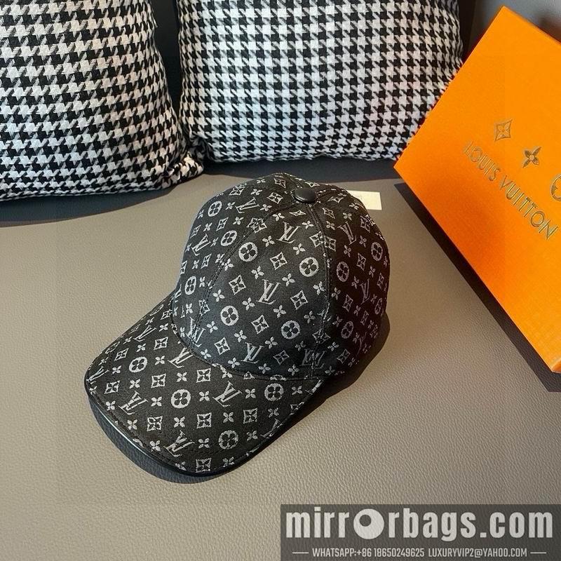 LV Hat 072209