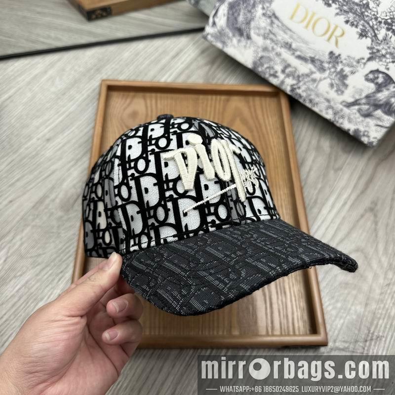 Dior Hat dx53
