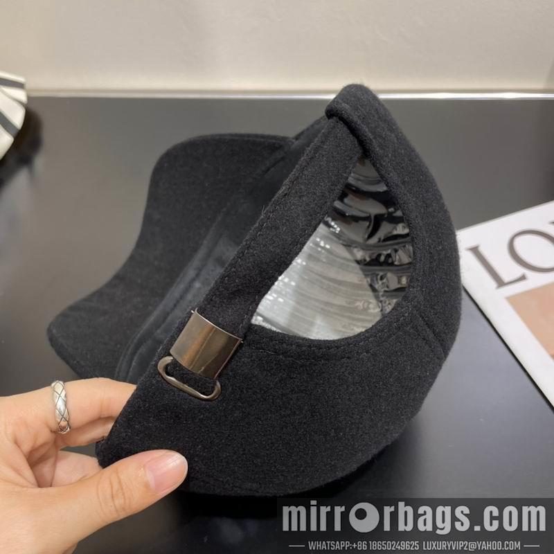 Prada Hat 041701