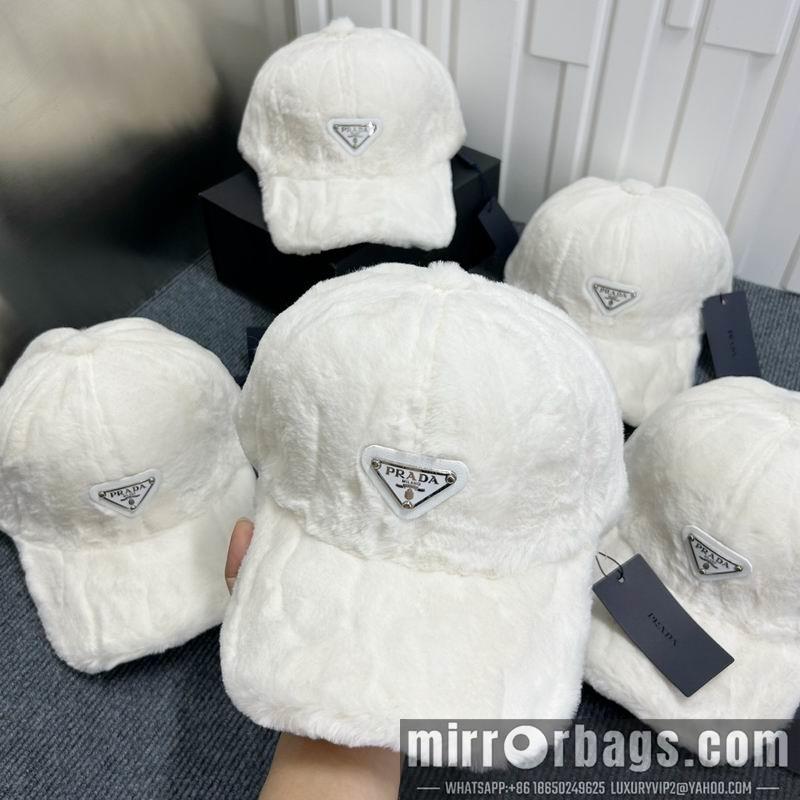 Prada Hat dx59