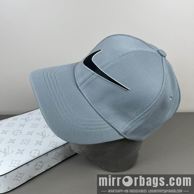 Nike Hat dx13