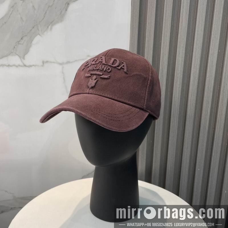 Prada Hat 010601