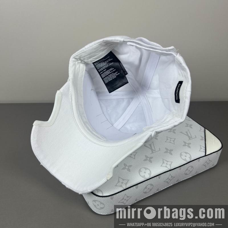 Balenciaga Hat 021003