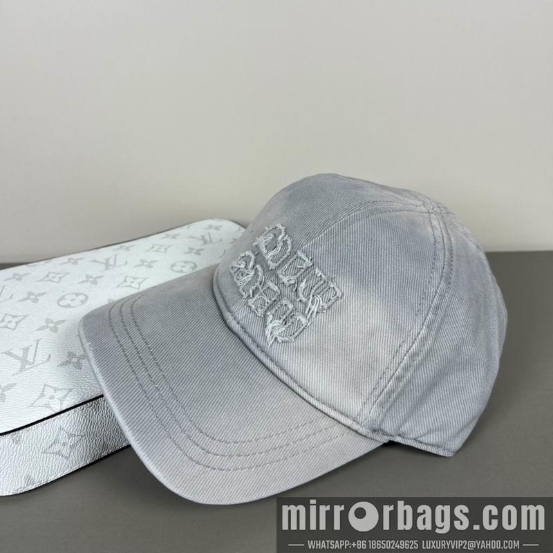 Miumiu Hat dx19