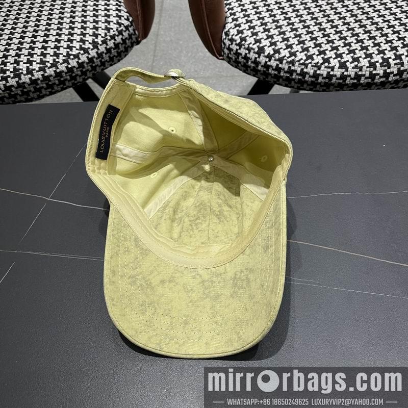 LV Hat 040204