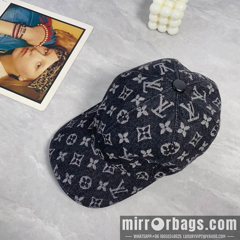 LV Hat dx96